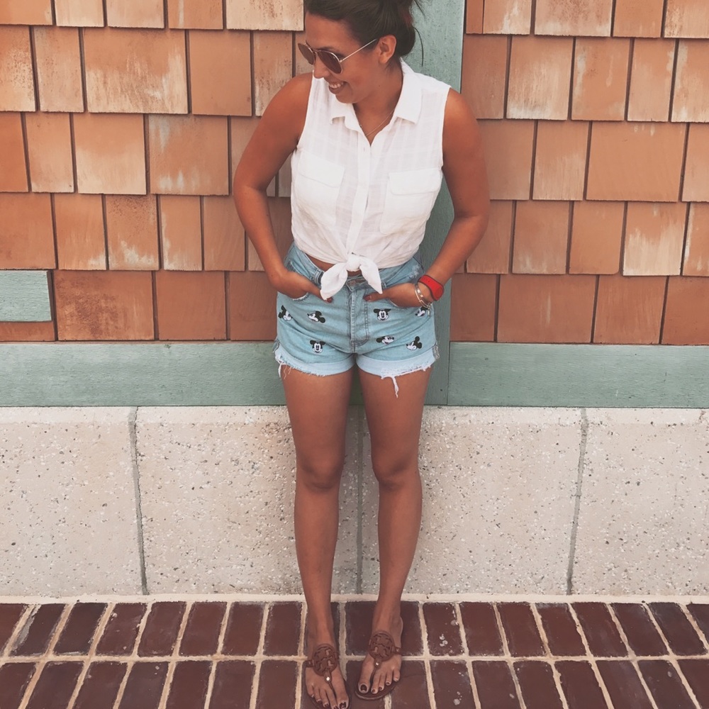 Authentic ZARA Brand Mickey Expression Mom Shorts